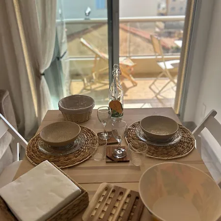 Cosy A 200 M De La דירה *